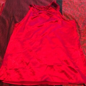 Lovely Jessica Red satin like sleeveless blouse- xl -18 ruffly top